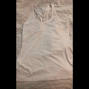 Fitted Under Armour tank